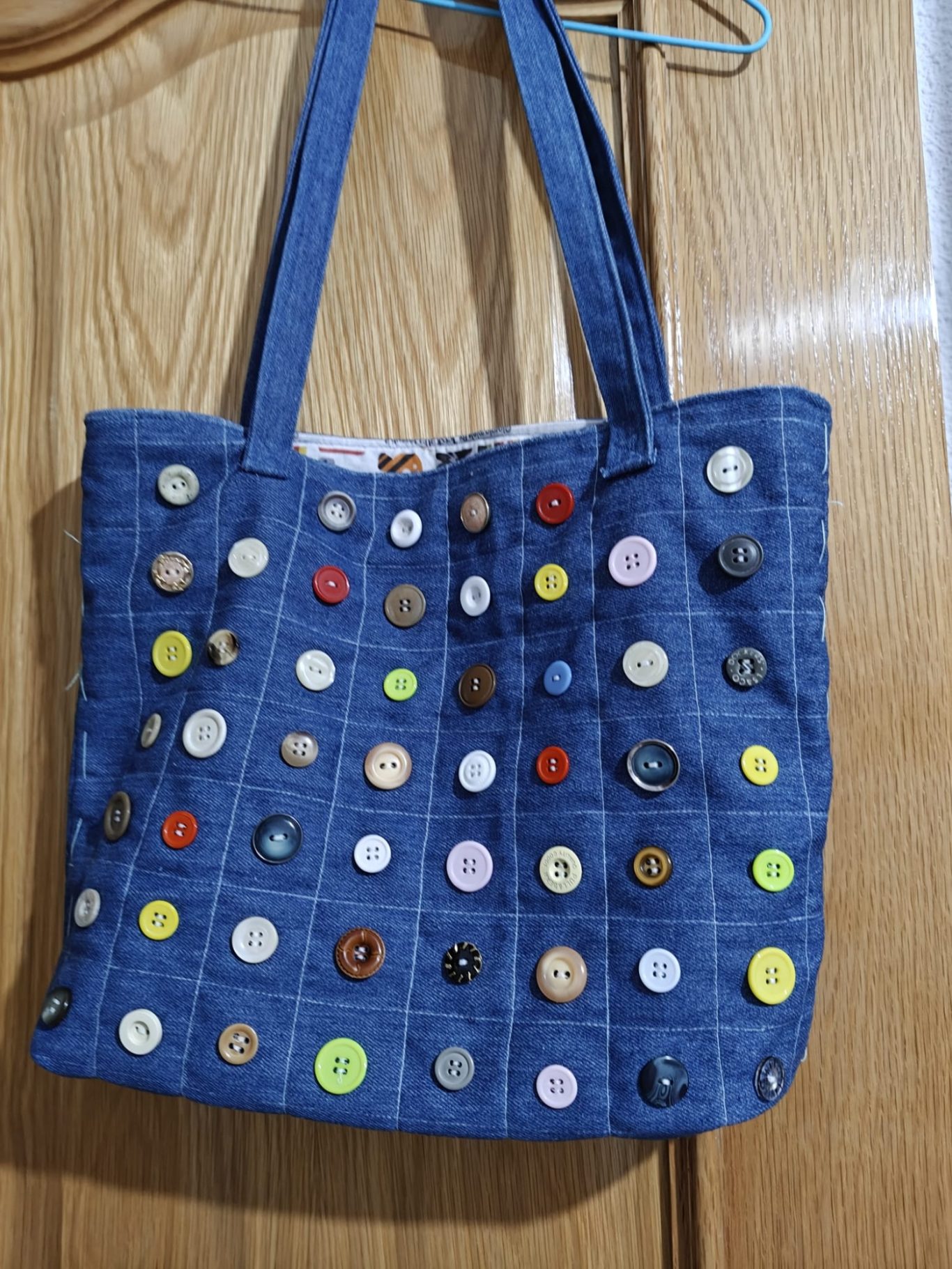 Mochila Artesanal Jeans y Botones Mochila Artesanal Jeans y Botones